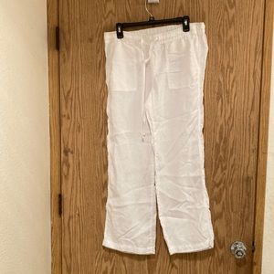 Caslon women’s pants. White linen size medium.